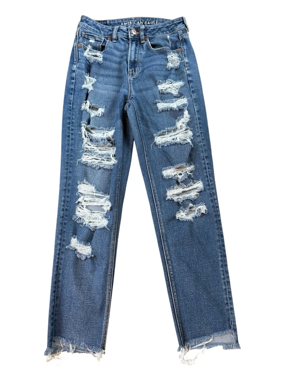 American Eagle Distressed Fringe Ankle Mom Jeans. Size 4